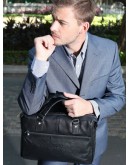 Фотография Стильный и модный черный портфель из кожи 7048