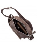 Фотография Маленькая кожаная коричневая сумка на плечо SHVIGEL 11077