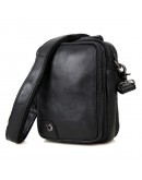 Фотография Чёрная небольшая кожаная мужская сумка 71007a