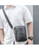Фотография Мужская черная небольшая сумка через плечо 71052A