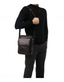 Фотография Коричневая кожаная мужская плечевая сумка для города 73915C
