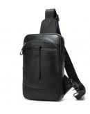 Фотография Мужская черный рюкзак на плечо - слинг M8037A