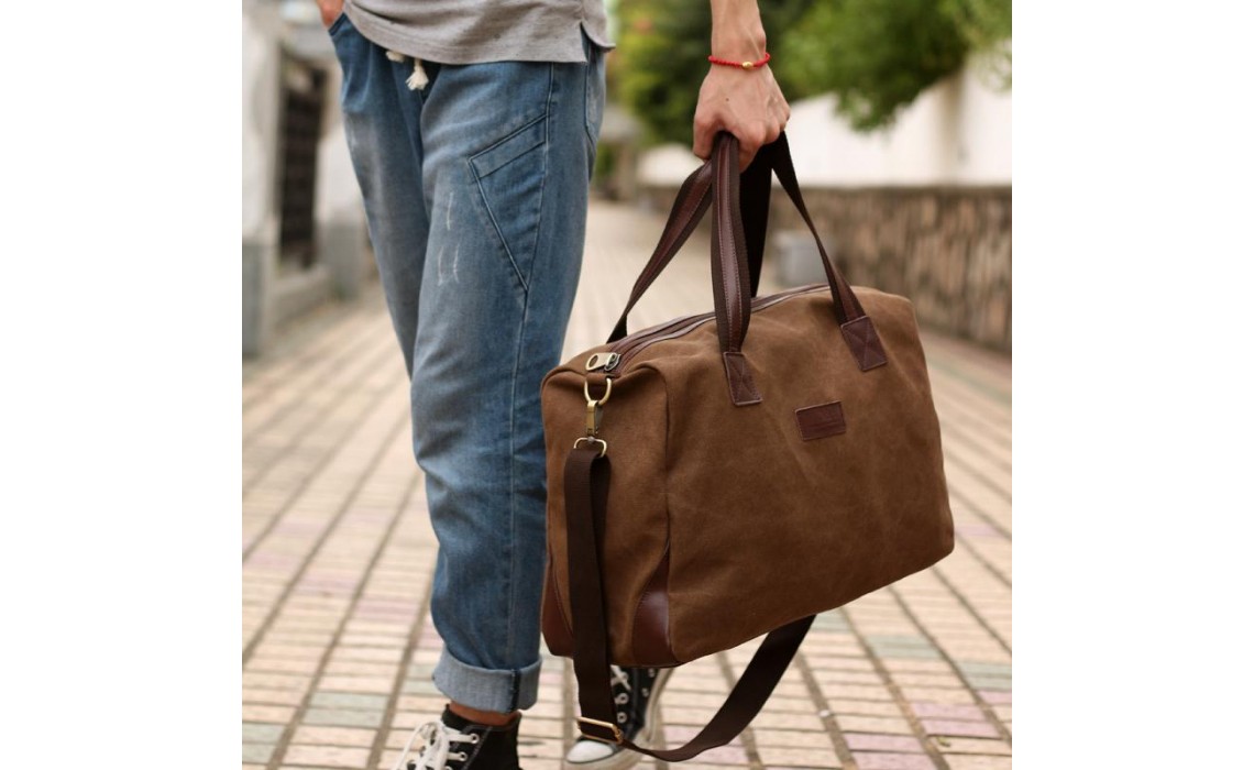 Какие мужские кожаные сумки являются самыми модными в 2018 году.