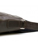 Фотография Коричневая вместительная кожаная сумка на плечо Tarwa TC-1046-4lx