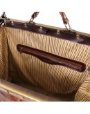 Фотография Кожаная сумка саквояж большого размера коричневого цвета Madrid Tuscany Leather TL1022