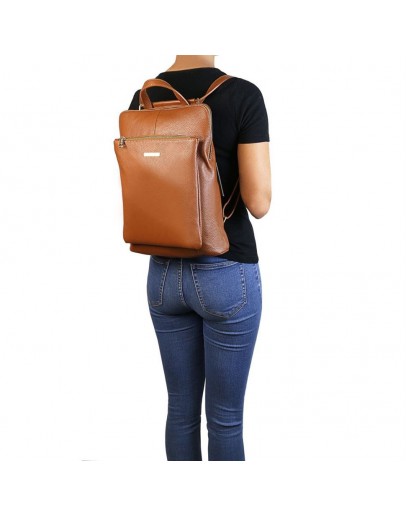 Фотография Коричневый кожаный женский рюкзак Tuscany Leather TL141682 con
