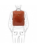 Фотография Вместительный рыжий кожаный рюкзак Tuscany leather TL141987 Bangkok