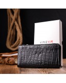 Фотография Черный кошелек-клатч из натуральной кожи с тиснением под крокодила KARYA 21137