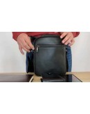 Мужская кожаная сумка на плечо вместительного размера VZ-022
