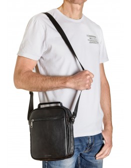 Мужская кожаная сумка на плечо вместительного размера VZ-022