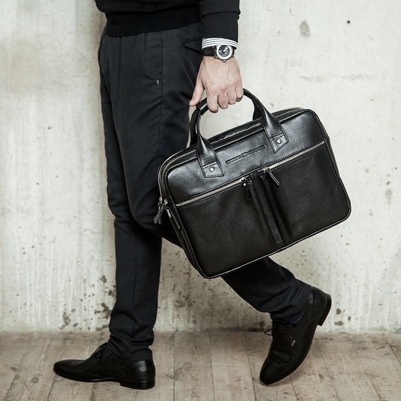 Мужская сумка для бизнесмена. Критерии выбора ᐉ Магазин мужских кожаных сумок "Кенгуру"